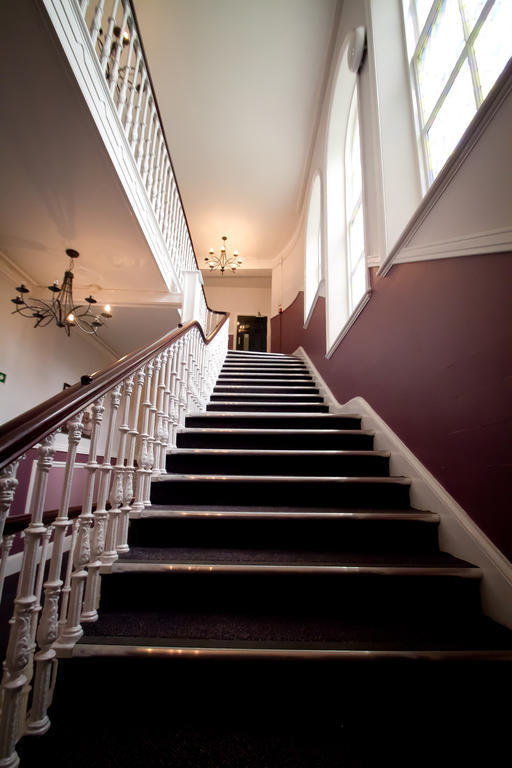 Aparthotel L3 Living @ Irwell Chambers 4*